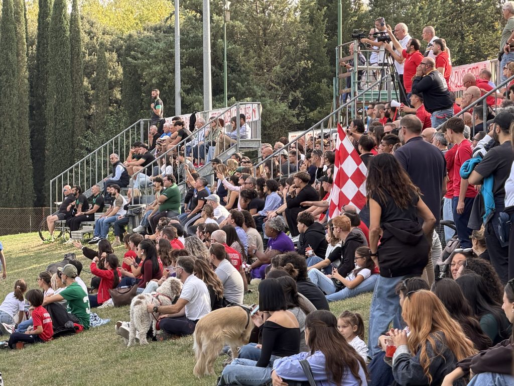 Rugby Perugia, rimonta sfiorata nella prima in Serie A contro L’Aquila: finisce 22-32 (foto) 4 Rugby Perugia, rimonta sfiorata nella prima in Serie A contro L’Aquila: finisce 22-32 (foto) 3