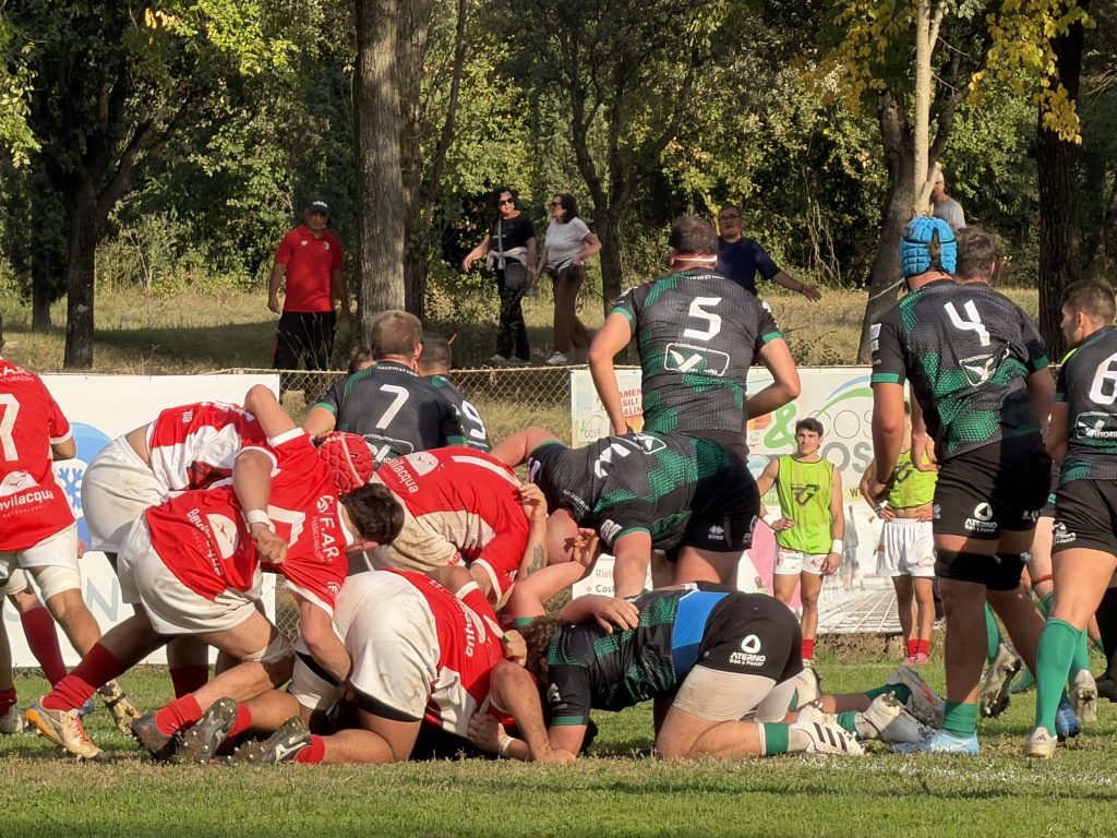 Rugby Perugia, rimonta sfiorata nella prima in Serie A contro L’Aquila: finisce 22-32 (foto) 20 Rugby Perugia, rimonta sfiorata nella prima in Serie A contro L’Aquila: finisce 22-32 (foto) 19