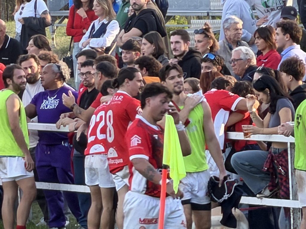 Rugby Perugia, rimonta sfiorata nella prima in Serie A contro L’Aquila: finisce 22-32 (foto) 38 Rugby Perugia, rimonta sfiorata nella prima in Serie A contro L’Aquila: finisce 22-32 (foto) 37