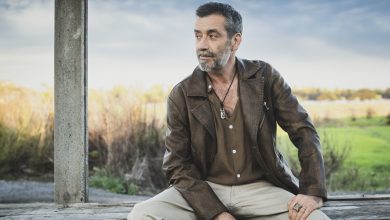 Daniele Silvestri torna a Perugia con “Canzoni a sdraio”: appuntamento il 5 aprile al Morlacchi 3 Daniele Silvestri torna a Perugia con “Canzoni a sdraio”: appuntamento il 5 aprile al Morlacchi 2