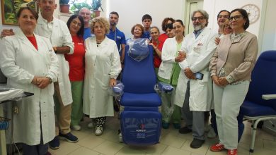 All'Ospedale di Assisi una nuova poltrona per migliorare la sicurezza dei donatori di sangue 3 All'Ospedale di Assisi una nuova poltrona per migliorare la sicurezza dei donatori di sangue 2