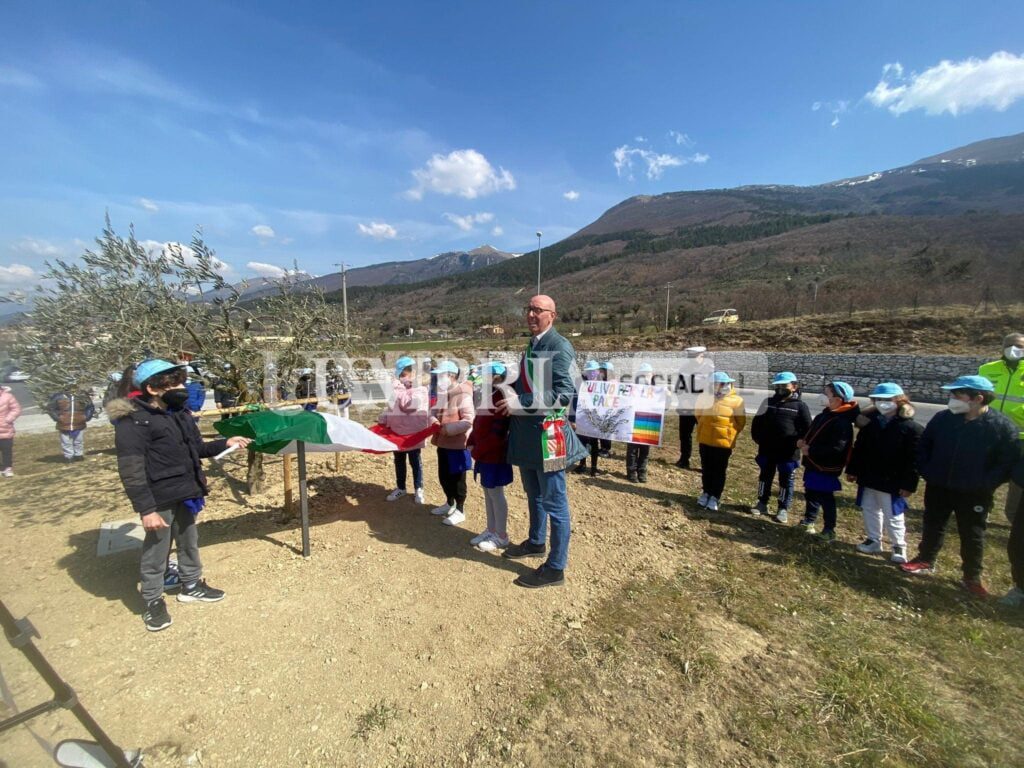 Piantato “l’Ulivo della rinascita” a Gualdo Tadino, Lugnano in Teverina, Massa Martana, Stroncone e Todi 2