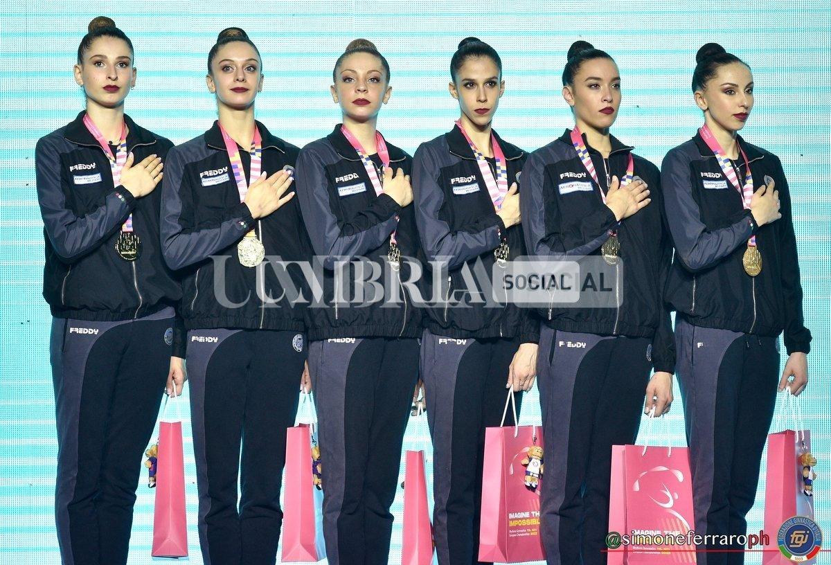 Ginnastica ritmica, la spoletina Agnese Duranti e le Farfalle trionfano a Tel Aviv 3 Ginnastica ritmica, la spoletina Agnese Duranti e le Farfalle trionfano a Tel Aviv 2