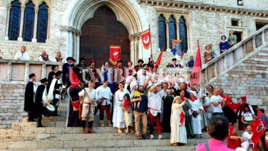 Perugia1416, il Palio va al Magnifico Rione di Porta Sant’Angelo 4 4104F2D4 DFD5 42DD BCAA DDA2007EC6D5 scaled