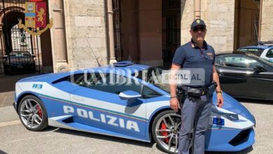 La Lamborghini Huracane con la livrea della Polizia di Stato fa tappa a Perugia 5 5EDF12C5 1AC9 41C1 A316 03039AEAE567