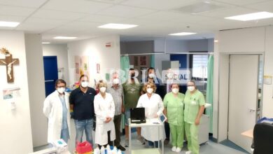 Ospedale Branca, donato un ecografo palmare all’oncologia (foto) 14 619376B9 F584 4407 977C 0B691F73F4A4 scaled