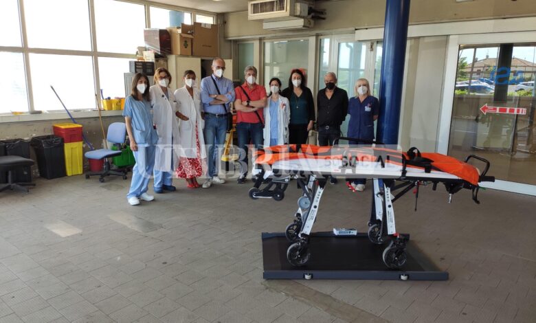 Bilancia pesa-barelle donata all’ospedale di Città di Castello 1 B00CCADC 13B7 48AD BF9A E14E3C0F16A4 scaled
