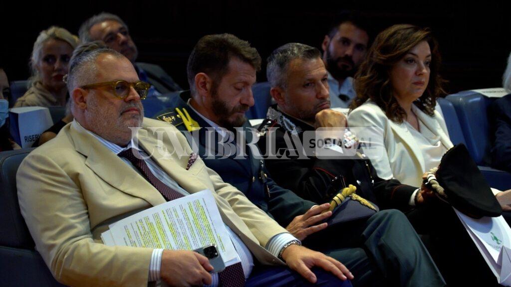 Sviluppumbria, bilancio d'esercizio positivo e prima presentazione pubblica del bilancio sociale (foto) 7 Sviluppumbria, bilancio d'esercizio positivo e prima presentazione pubblica del bilancio sociale (foto) 6