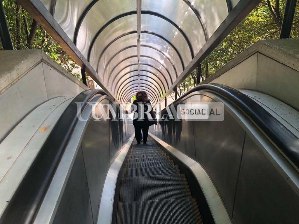 Assisi, dopo anni torna funzionante la scala mobile del parcheggio Porta Nuova (foto) 4