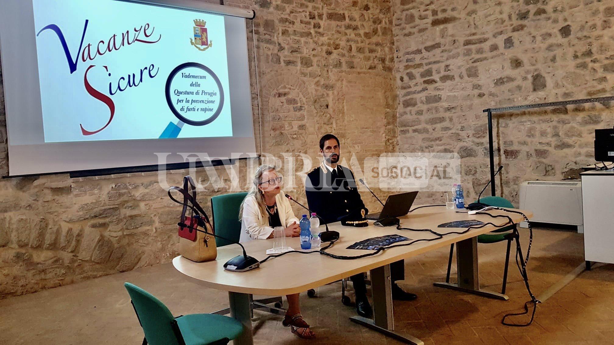 Vacanze sicure, la Polizia di Stato incontra i cittadini a Bevagna e Città di Castello 4