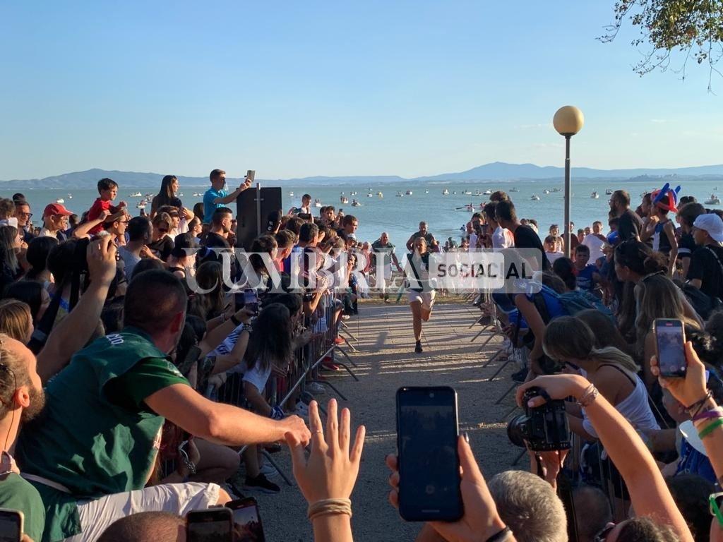 Passignano, il rione Oliveto vince il Palio delle barche 2
