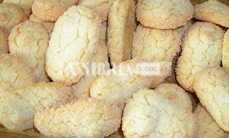 Fave dei morti, gli ingredienti della ricetta tradizionale e la preparazione 1 Fave dei morti