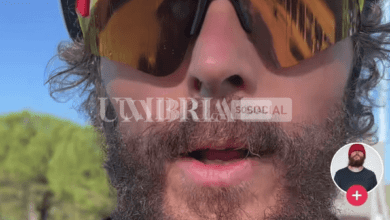 Jovanotti in bici a Gubbio nel giorno di San Francesco 12 Schermata 2022 10 05 alle 10.38.35