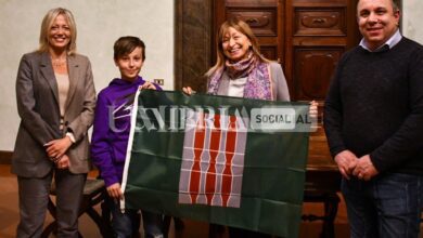 Il pilota assisano Luca Maria Casagrande Contardi ricevuto dalla presidente di Regione Donatella Tesei 6 314770239 665465364949372 4264287428782477705 n