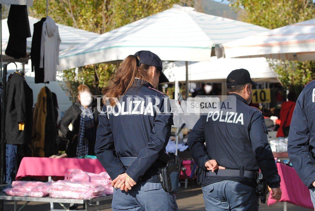 A Perugia il via alla Fiera dei morti, da oggi e fino al 6 novembre 3 A Perugia il via alla Fiera dei morti, da oggi e fino al 6 novembre 2