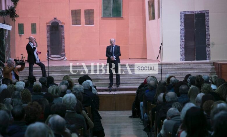 Beniamino Ciofetta Appaltatore, successo ad Assisi per la serata benefica a favole della Casa di Riposo ‘Andrea Rossi’ (foto) 1 6B75C2DD E366 41B9 976E 2D977ED04B0F