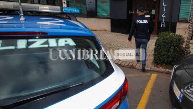 Si impossessa della merce in un supermercato e scappa senza pagare: arrestato 5 CE5B147D 1289 47F9 89D6 E053F366D8BC scaled
