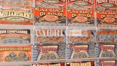 Compra un gratta e vinci da 5 euro e ne vince 300mila: accade a Narni 3 ACBE2398 EACA 49FD 86DE 6160FDDFB5F9