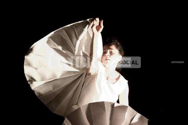 Al Teatro Talia di Gualdo Tadino va in scena la compagnia Artn/Veau 1 Luccello di fuoco
