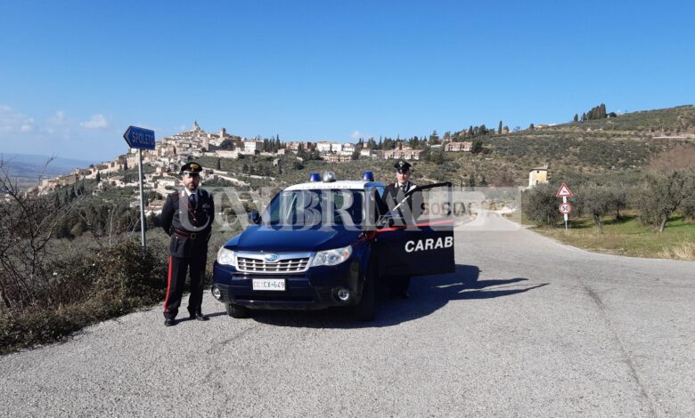 Maltratta e 'bullizza' madre e sorella: donna arrestata dai carabinieri 1 CC TREVI scaled