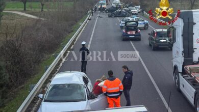 Maxi incidente a Gubbio, coinvolte sei auto (foto) 10 WhatsApp Image 2023 03 09 at 13.47.56