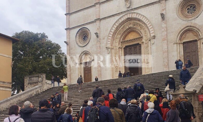 7FE3A227 E3B8 4F97 8CC2 268A6C380C49