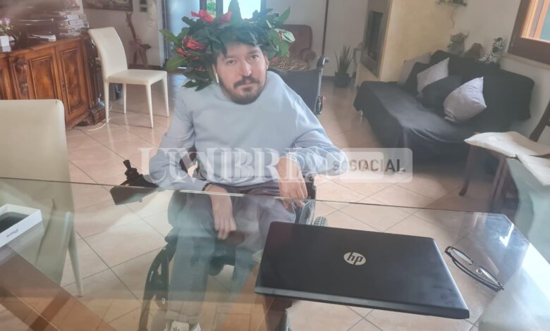 Università di Perugia, Lorenzo Mattioli laureato da 110 e lode: il 'grazie' al Servizio di supporto agli studenti con disabilità 1 Dottor Lorenzo Mattioli