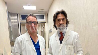 Ospedale di Narni, eseguito un complesso intervento, perfettamente riuscito, di protesi bilaterale completa di ginocchio 10 IMG 20230404 WA0000 e1680770874848