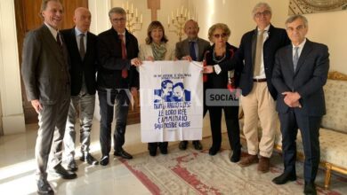 Università di Perugia, Maria Falcone agli studenti: "Combattere la mafia educando i giovani alla legalità" 10 La Prof.ssa Maria Falcone con il MR e le istituzioni allUniversita degli Studi di perugia