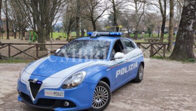 Si apposta sotto casa e scopre il tradimento della compagna, lite passionale fermata dall'intervento della polizia 2 WhatsApp Image 2023 04 18 at 14.35.59