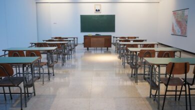 Maturità 2023, le tracce della seconda prova: Seneca al classico, matematica allo scientifico 6 ivan aleksic PDRFeeDniCk unsplash scaled