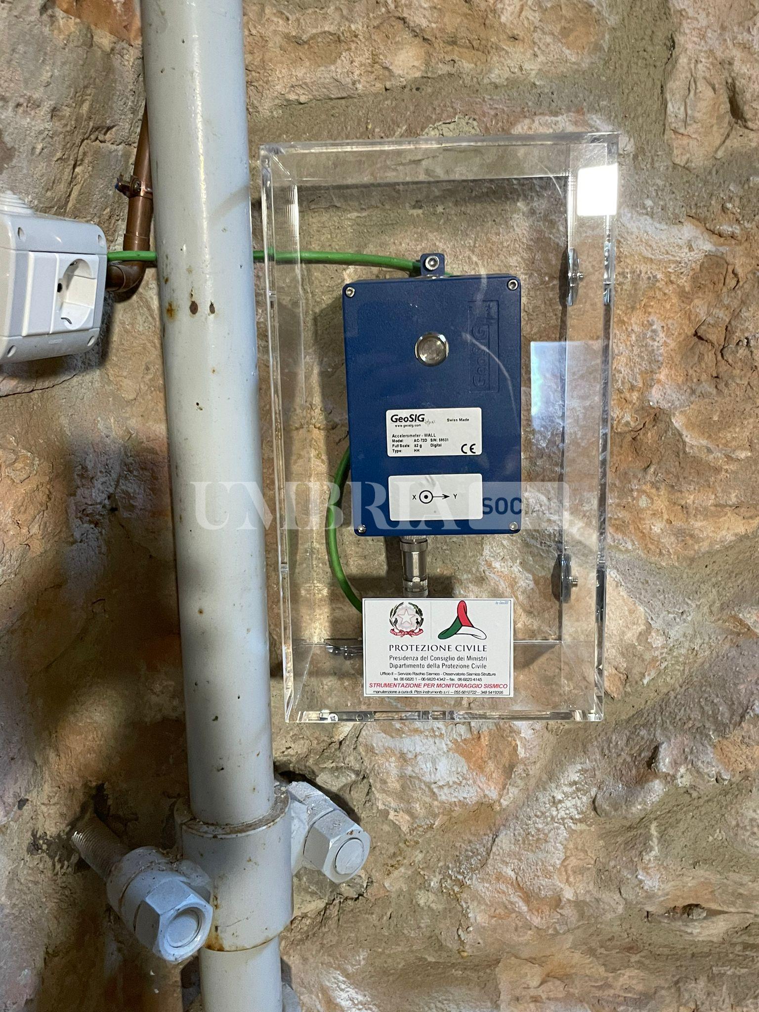 Città di Castello, nuovo sistema di monitoraggio sismico permanente per la Torre Civica (foto) 2
