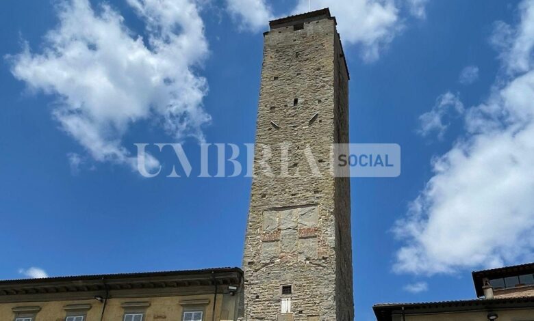 Città di Castello, nuovo sistema di monitoraggio sismico permanente per la Torre Civica (foto) 1 torre6