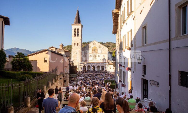 EB8BB12A DD4C 406B 844F 3F04116E3042