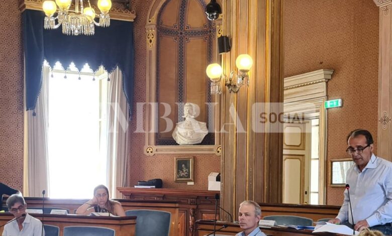 Maltempo, Consiglio provinciale approva la somma urgenza degli interventi e spese sostenute 1 Landrini in Consiglio provinciale