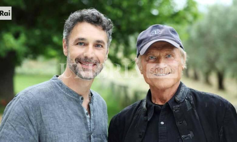 L’Umbria attrae star italiane e internazionali: Raoul Bova alla Cascata della Marmore, Dan Levy e Jesse Tyler Ferguson a Reschio 1 834CBD3D E0D5 480A BBB9 67ABF8220CC7