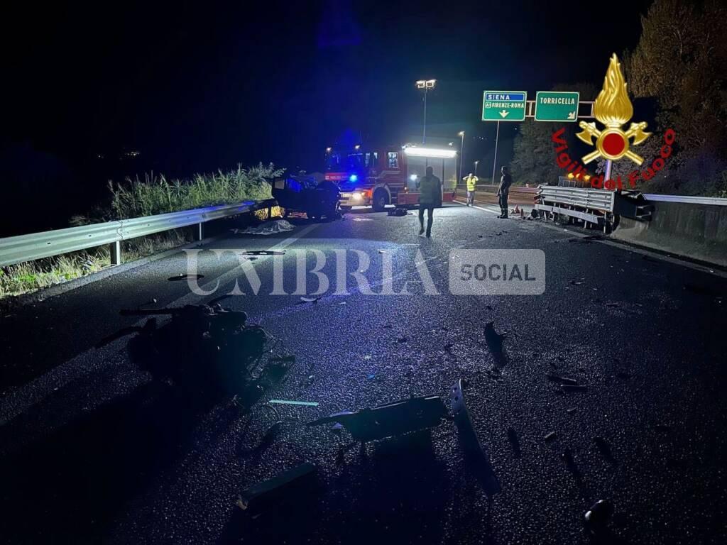 Tragedia sulla Perugia-Bettolle, morto 29enne in un incidente stradale 3 Tragedia sulla Perugia-Bettolle, morto 29enne in un incidente stradale 2