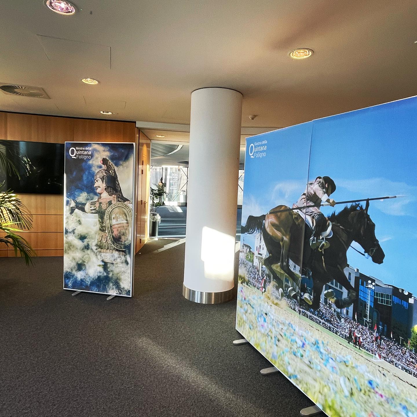 La Giostra della Quintana a Bruxelles, inaugurata la mostra al Parlamento Europeo (foto) 17 La Giostra della Quintana a Bruxelles, inaugurata la mostra al Parlamento Europeo (foto) 16
