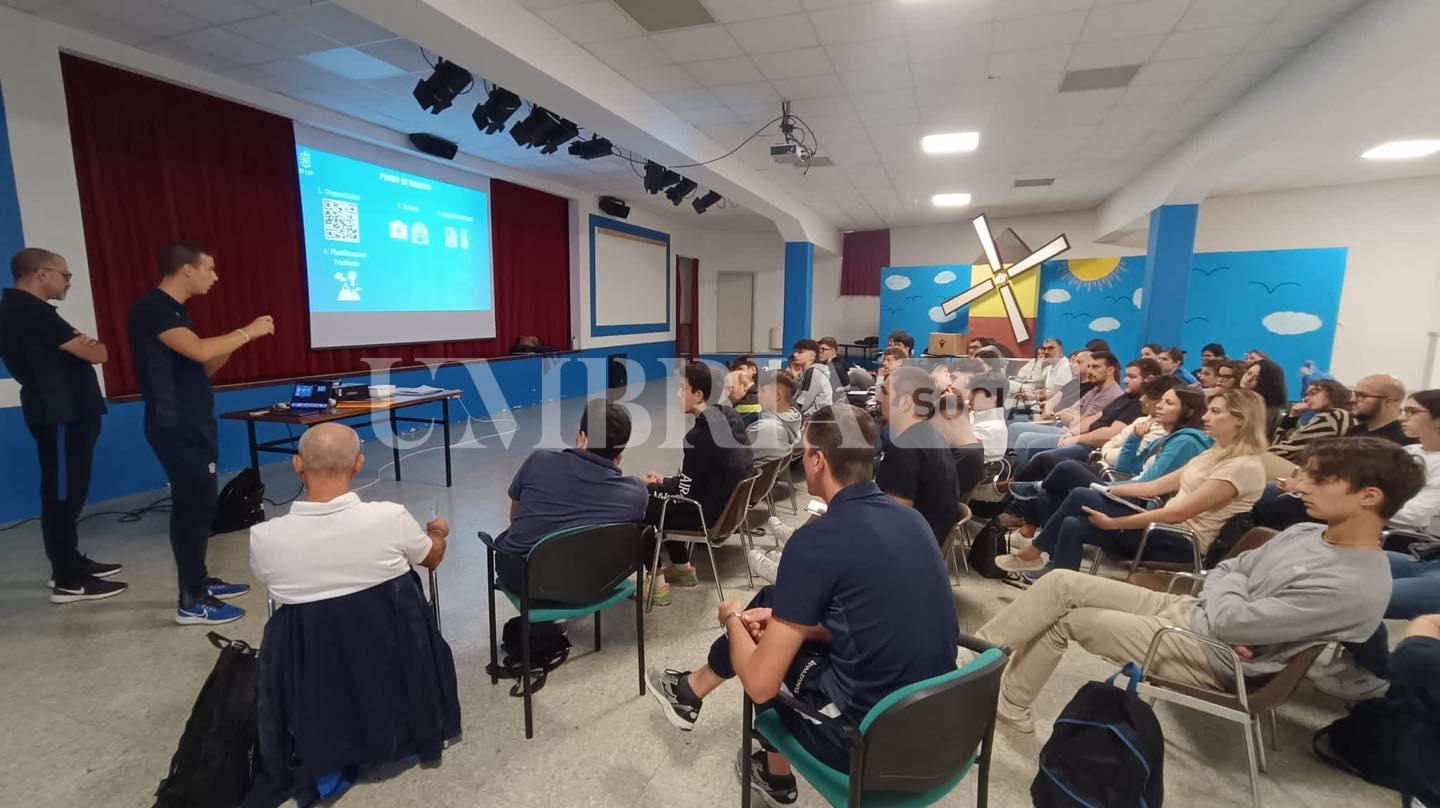 Basket, successo a Ponte San Giovanni per il Memorial "Luca Palmerini": trionfa l'Under 17 dell'Aquila basket Trento 3 Basket, successo a Ponte San Giovanni per il Memorial "Luca Palmerini": trionfa l'Under 17 dell'Aquila basket Trento 2