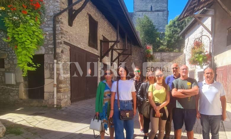 Spello scelta per rappresentare i Comuni fioriti italiani alla manifestazione "Les Carrés Fleuris" in Normandia 1 delegazione Comuni fioriti