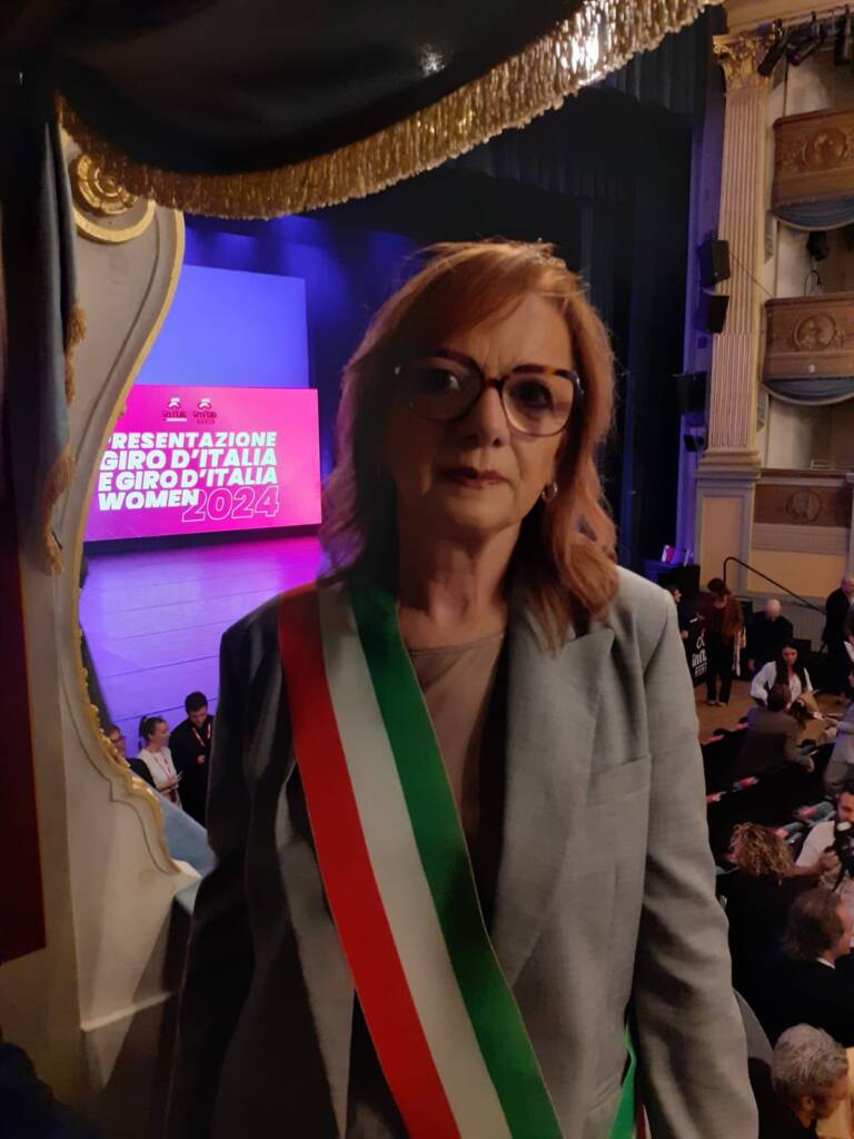 Il Giro d'Italia ripassa in Umbria: cronometro da Foligno a Perugia e ripartenza da Spoleto 23 Il Giro d'Italia ripassa in Umbria: cronometro da Foligno a Perugia e ripartenza da Spoleto 22