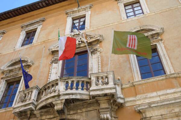 Volley, la Sir Susa Vim Perugia accolta in Regione da Donatella Tesei (foto) 23 Volley, la Sir Susa Vim Perugia accolta in Regione da Donatella Tesei (foto) 22