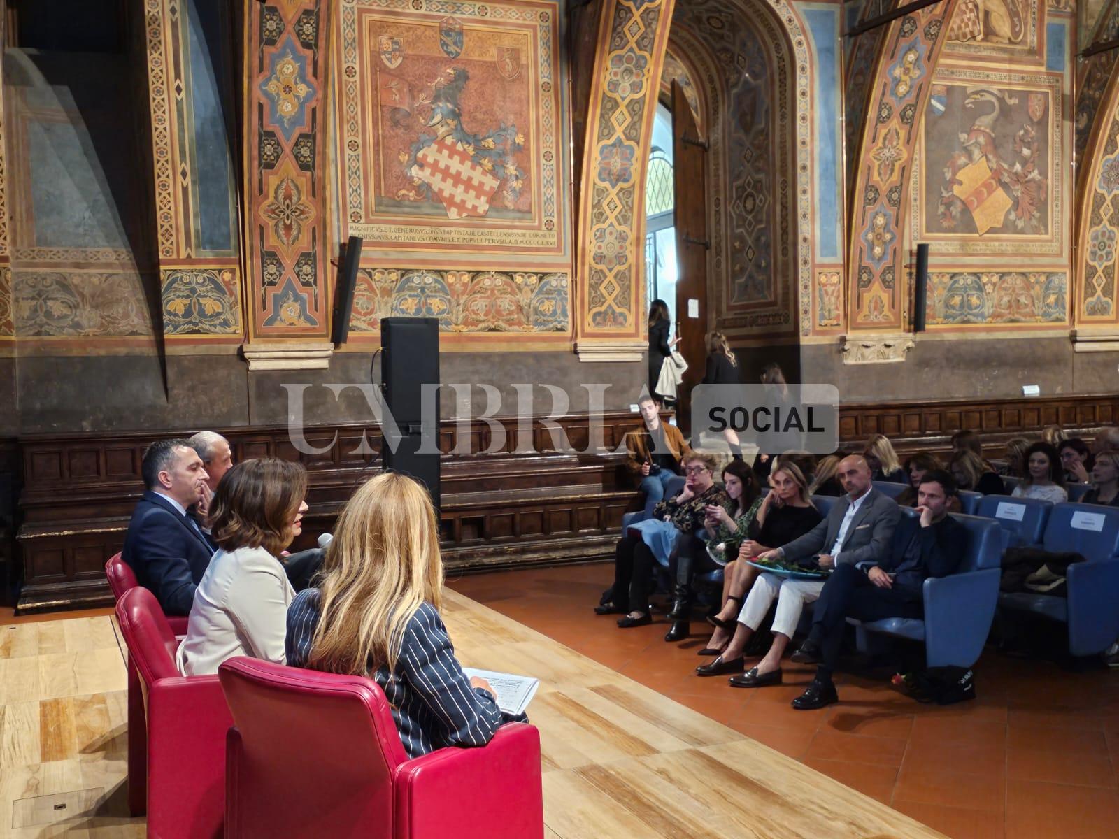 Umbria Fashion, alla sala dei Notari l'incontro tra i giovani e le aziende della moda (foto) 4