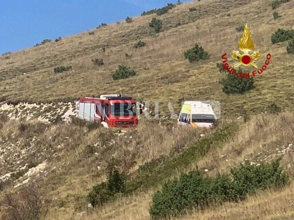 Incidente a Collecroce, motociclista cade e si ferisce: soccorso con l'elicottero 2