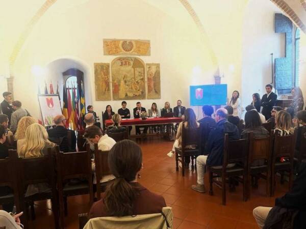 È nata L'Aura, l'associazione in ricordo di Laura Buco (foto) 35 È nata L'Aura, l'associazione in ricordo di Laura Buco (foto) 34