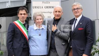 da sx Romizi mamma Marianne Carmignani Rettore Oliviero