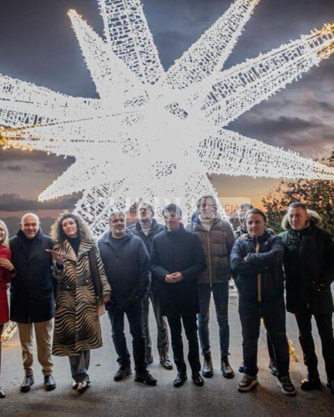 La magia di “Un Natale perfetto”: a Perugia accese le luminarie natalizie 5 La magia di “Un Natale perfetto”: a Perugia accese le luminarie natalizie 4
