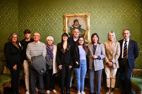 Da Italia’s Got Talent alla Regione Umbria, Francesca Cesarini accolta dalla presidente Donatella Tesei (foto) 9 Da Italia’s Got Talent alla Regione Umbria, Francesca Cesarini accolta dalla presidente Donatella Tesei (foto) 8