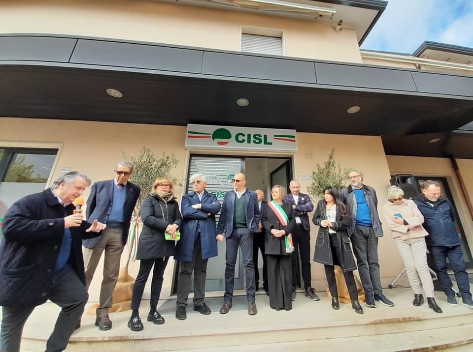 Una nuova sede CISL a Bastia Umbra per rinforzare il presidio nel territorio (foto) 13 Una nuova sede CISL a Bastia Umbra per rinforzare il presidio nel territorio (foto) 12