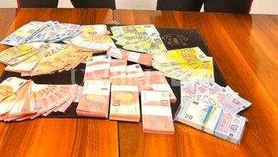 Acquista una piadina con 20 euro falsi, e in casa ne ha altri 22.000: denunciato 43enne 15 Allegato al comunicato del 28 nov RM 1